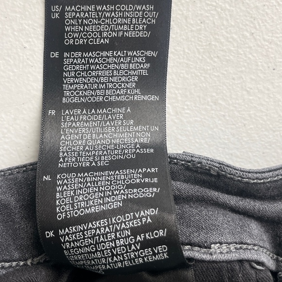 Liver Pool LA Women's The High Rise Ankle Jeans, Gray, Size 6 Petite - Picture 13 of 13